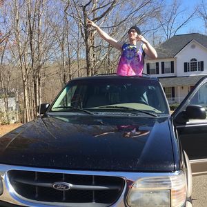 Meet your Posher, Justin